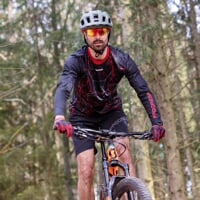 ARMAGEDON pánsky cyklistický dres čierna